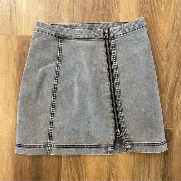 Free People This Way or That Gray Zip Up Denim Mini Skirt 8 - Picture 9 of 9